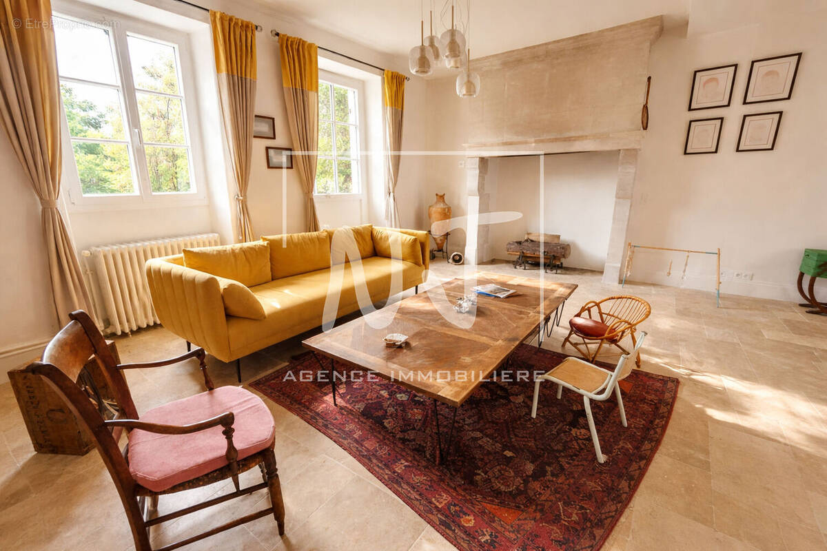 Maison à CHAMPIGNE