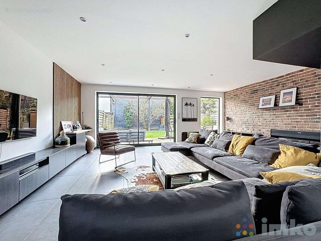 Maison à LYS-LEZ-LANNOY