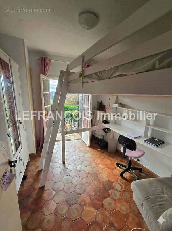 Maison à PEYMEINADE