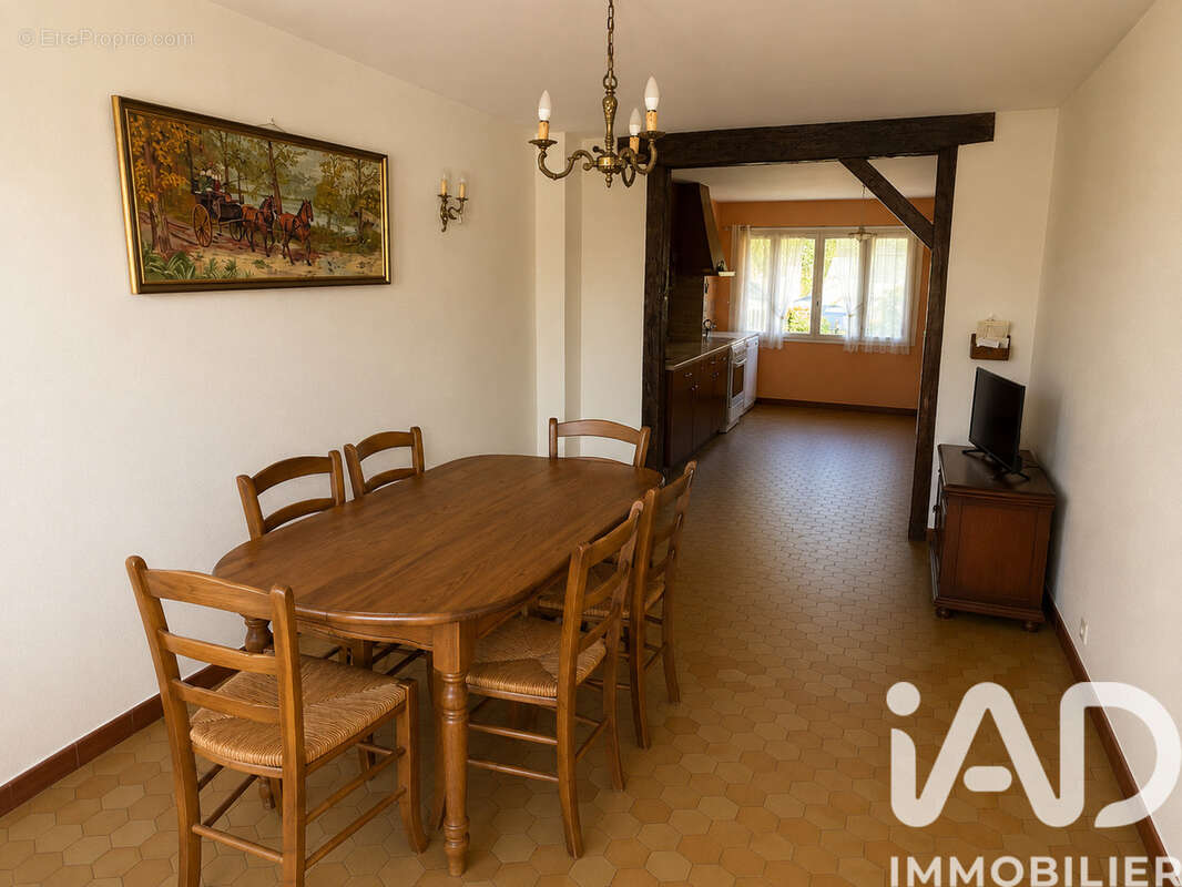 Maison 132 m² à Beutin  - photo 8