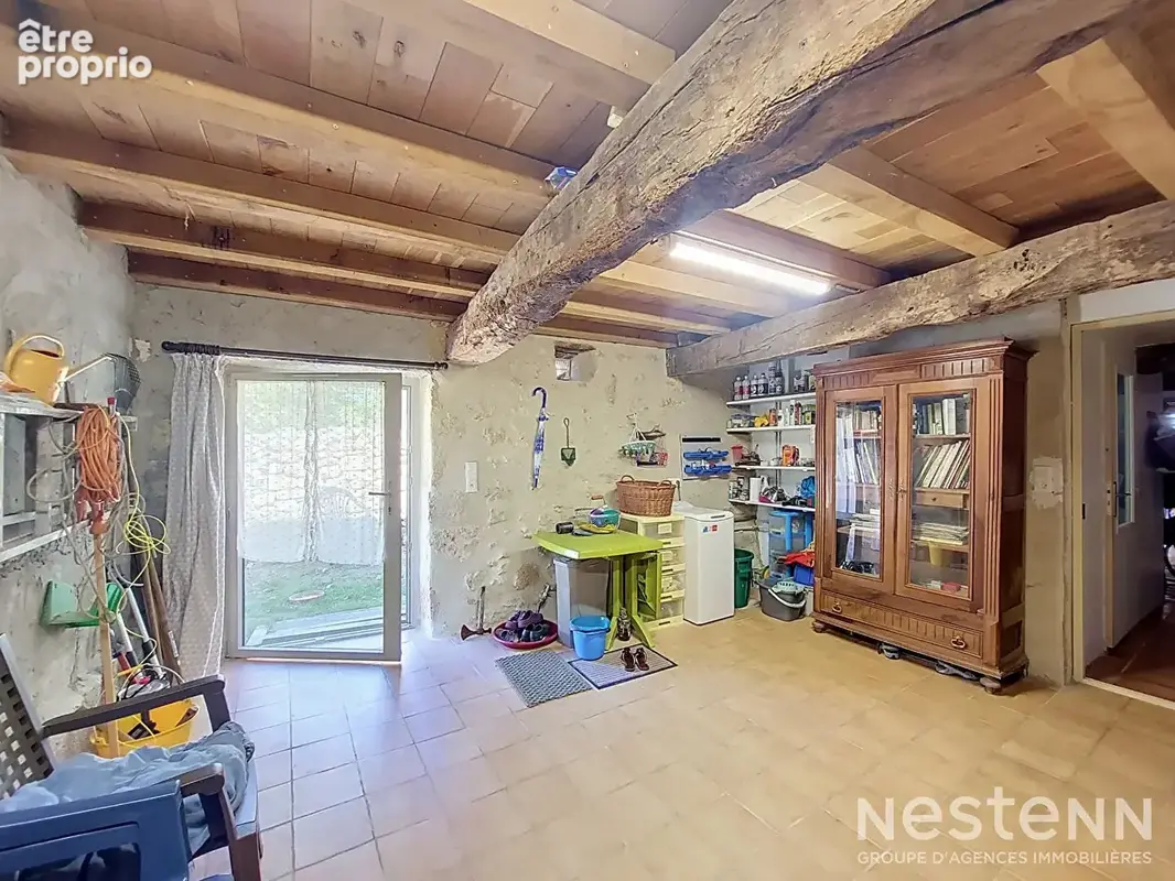 A Vendre Maison en pierre de 171 m² avec jardin arboré au coeur du village de Mouchan. - photo 8
