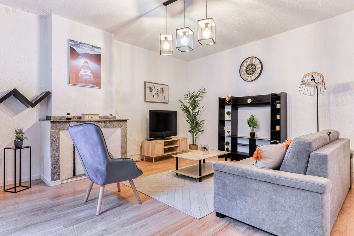 Appartement à CARCASSONNE