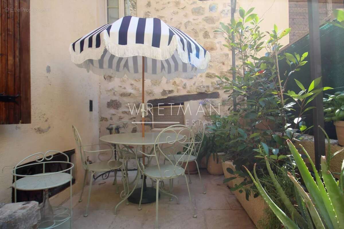 Maison à FAYENCE