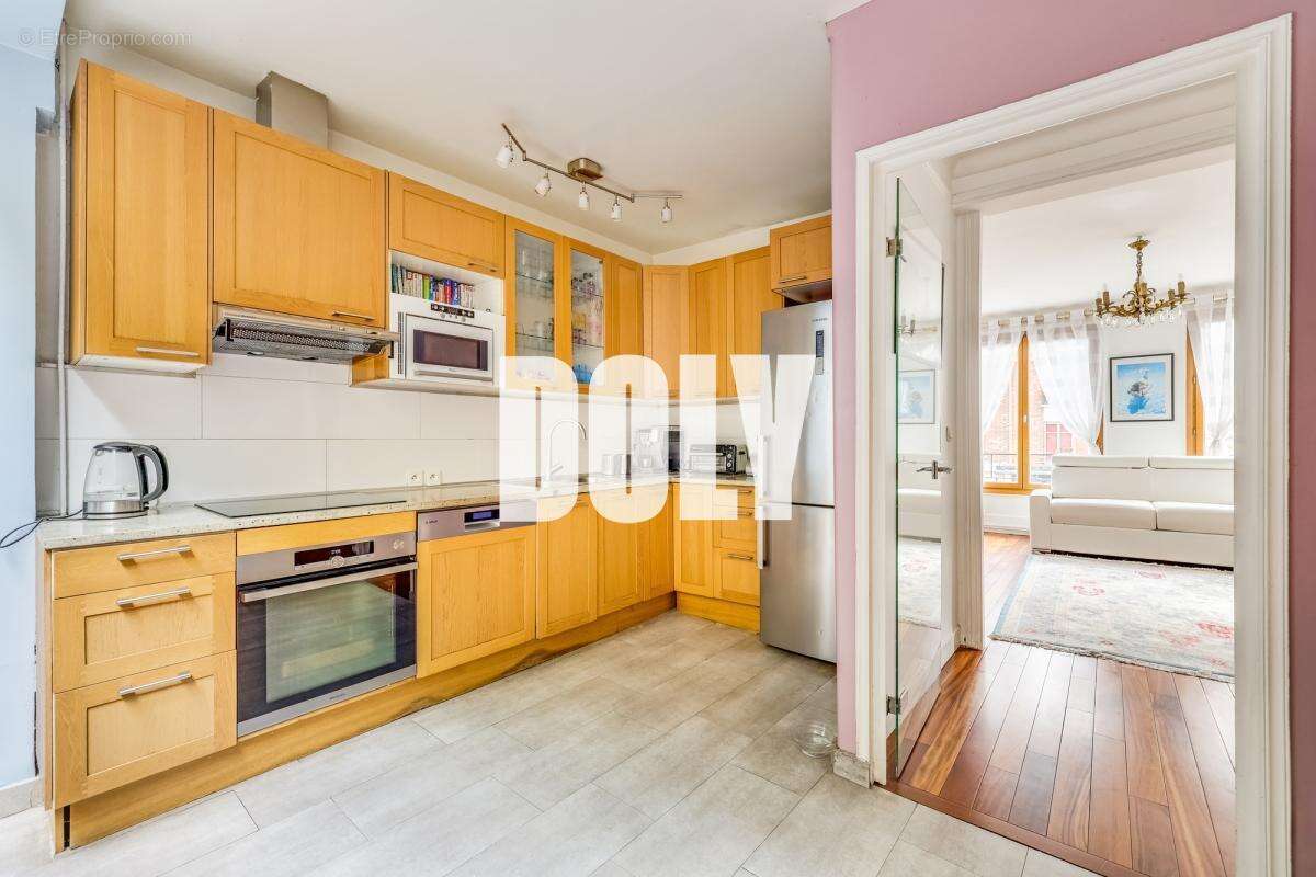 Maison à PARIS-19E