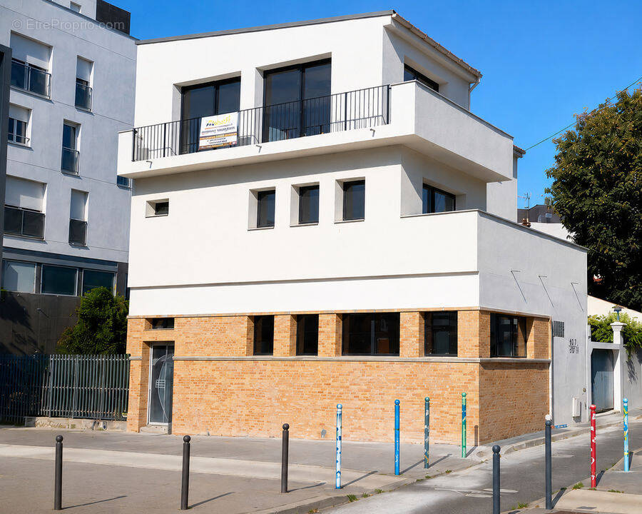 Maison à IVRY-SUR-SEINE