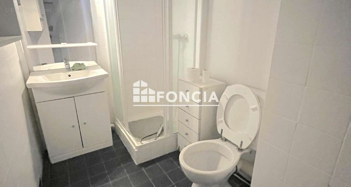 Appartement à VALLAURIS