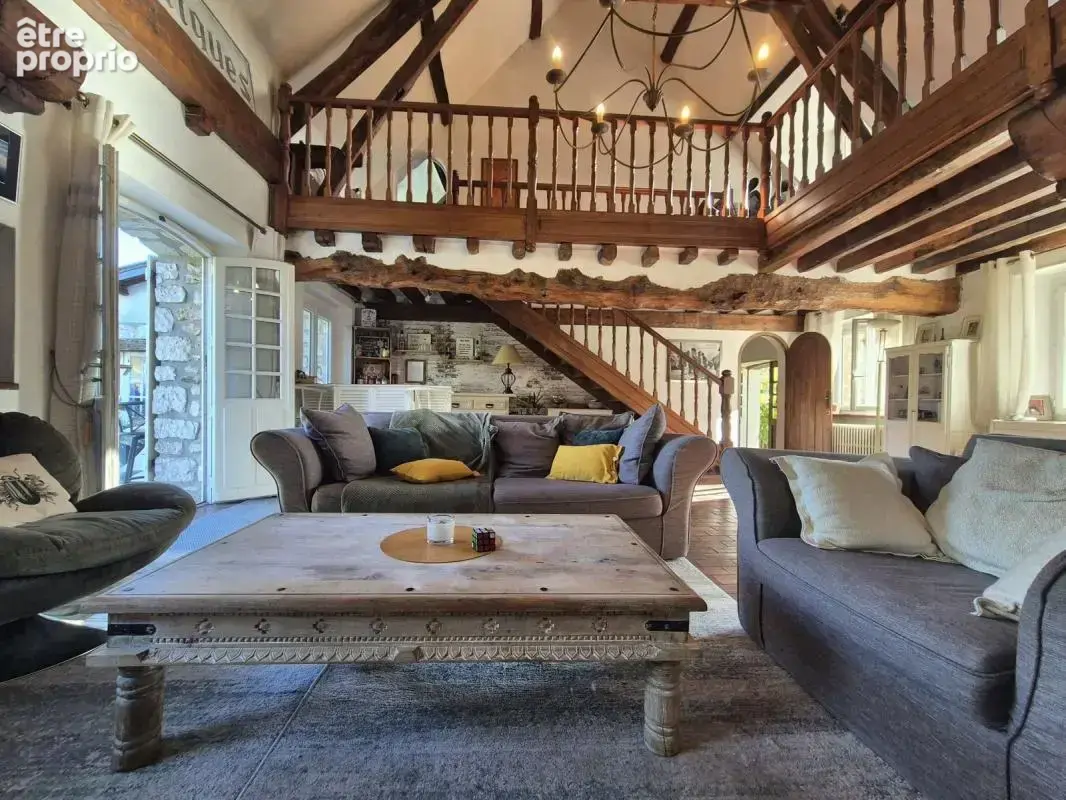 Longère de caractère – 370 m² – charme & authenticité - photo 4