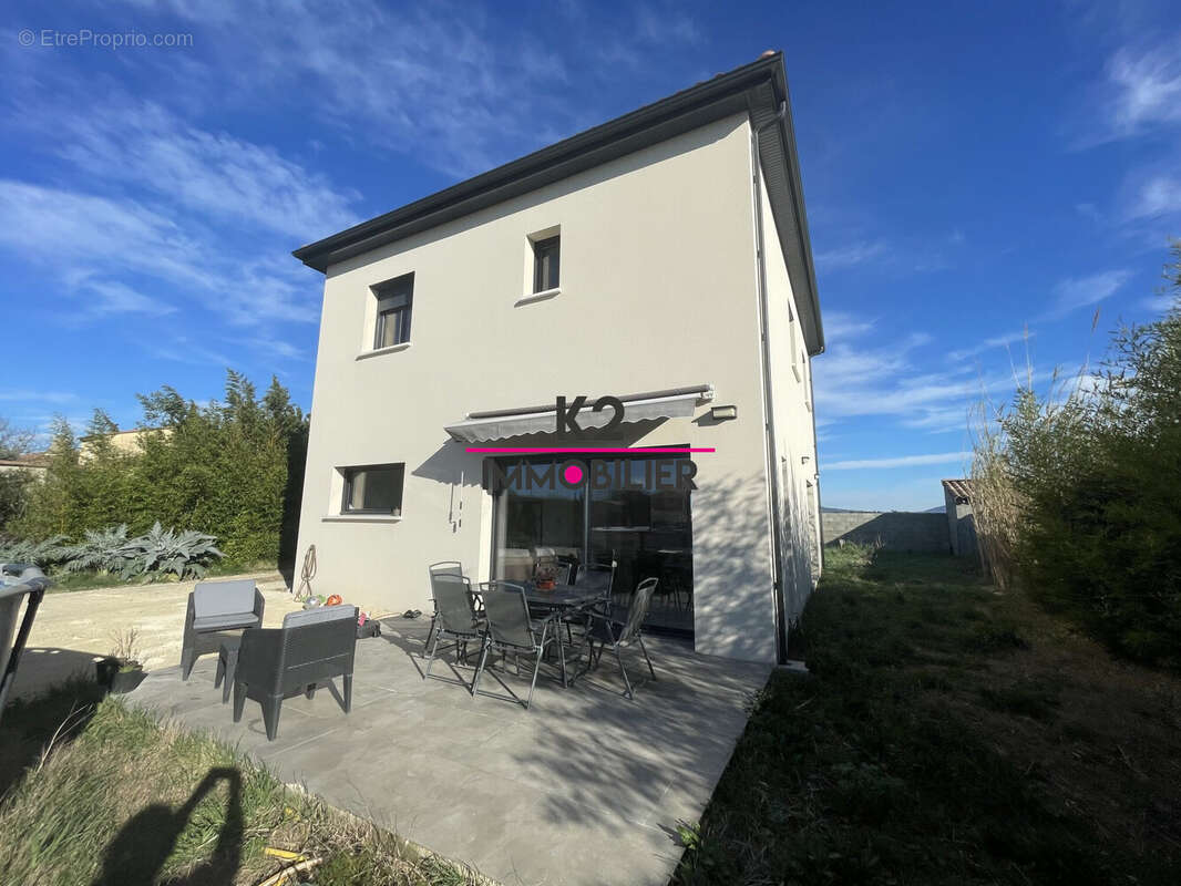 Maison à PIERRELATTE