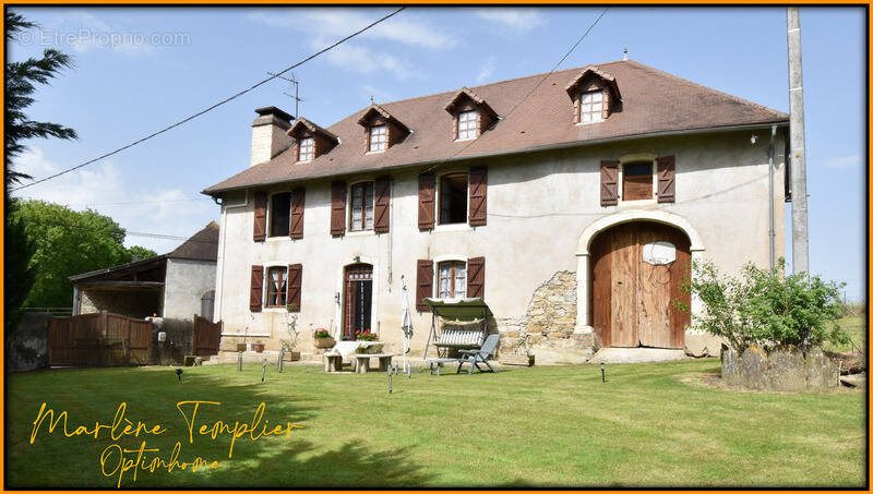 Maison à ANGOUS