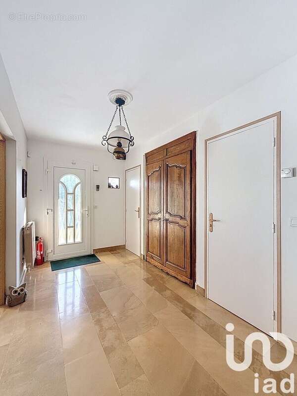 Photo 5 - Maison à MONTMORT-LUCY