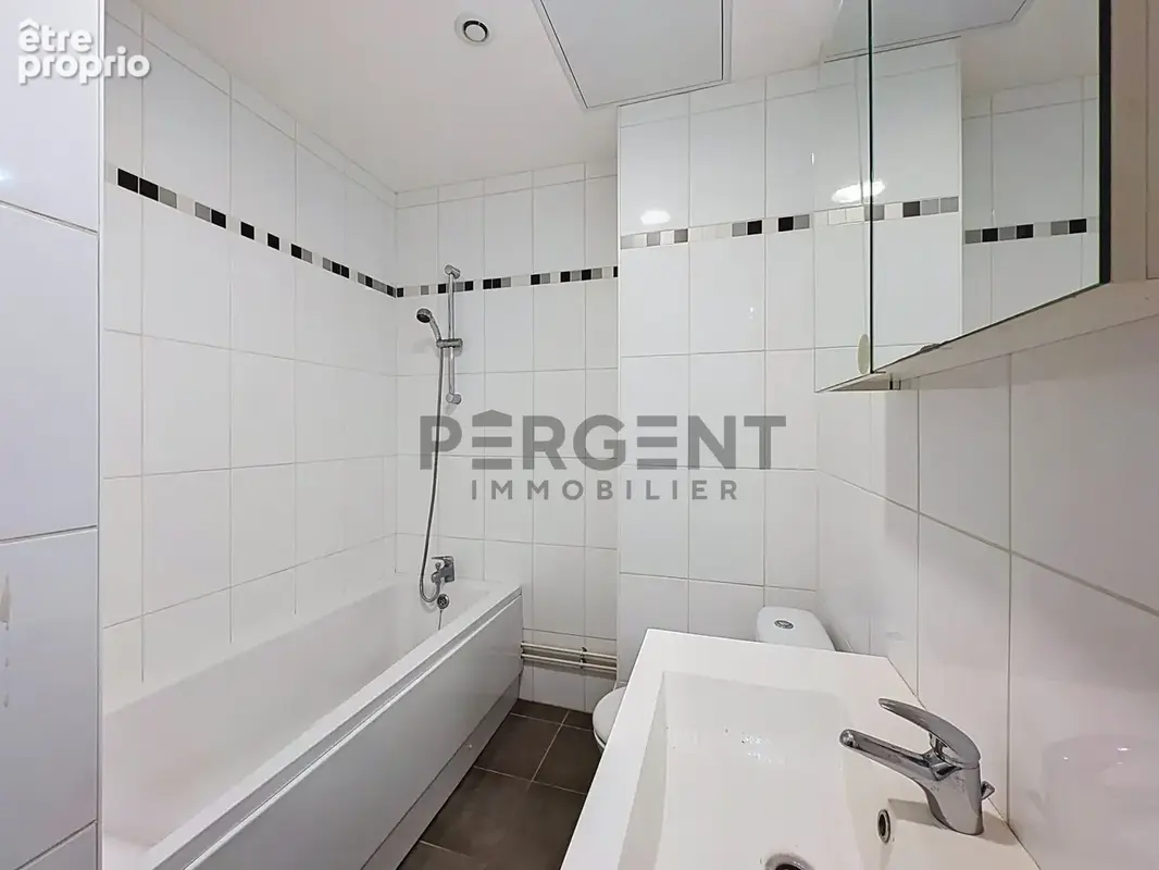 Appartement 2 pièces 30 m² à vendre à Charleville-Mezieres (08000) - photo 5