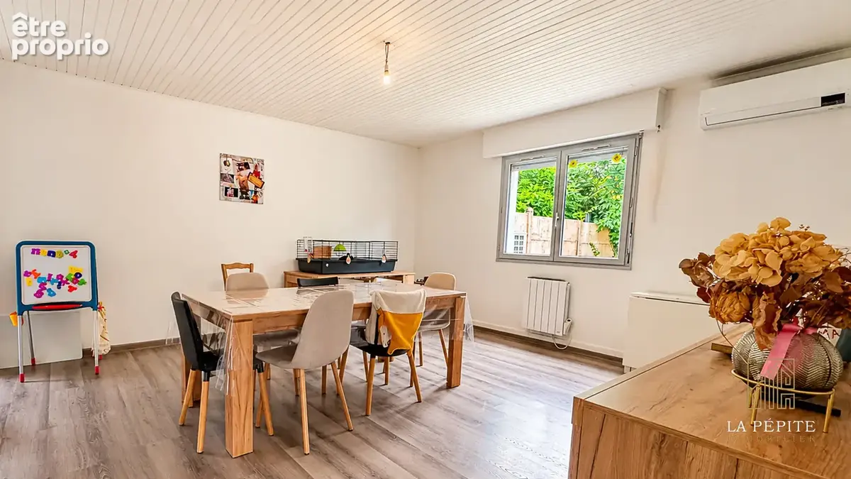 Appartement - 3 chambres,  rez-de-jardin , 2 garages - photo 4