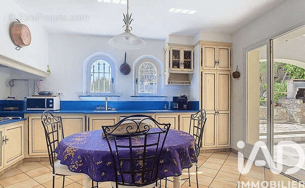 Photo 3 - Maison à TOULON