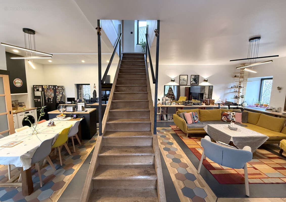 Maison à SAINT-GENIEZ-D'OLT