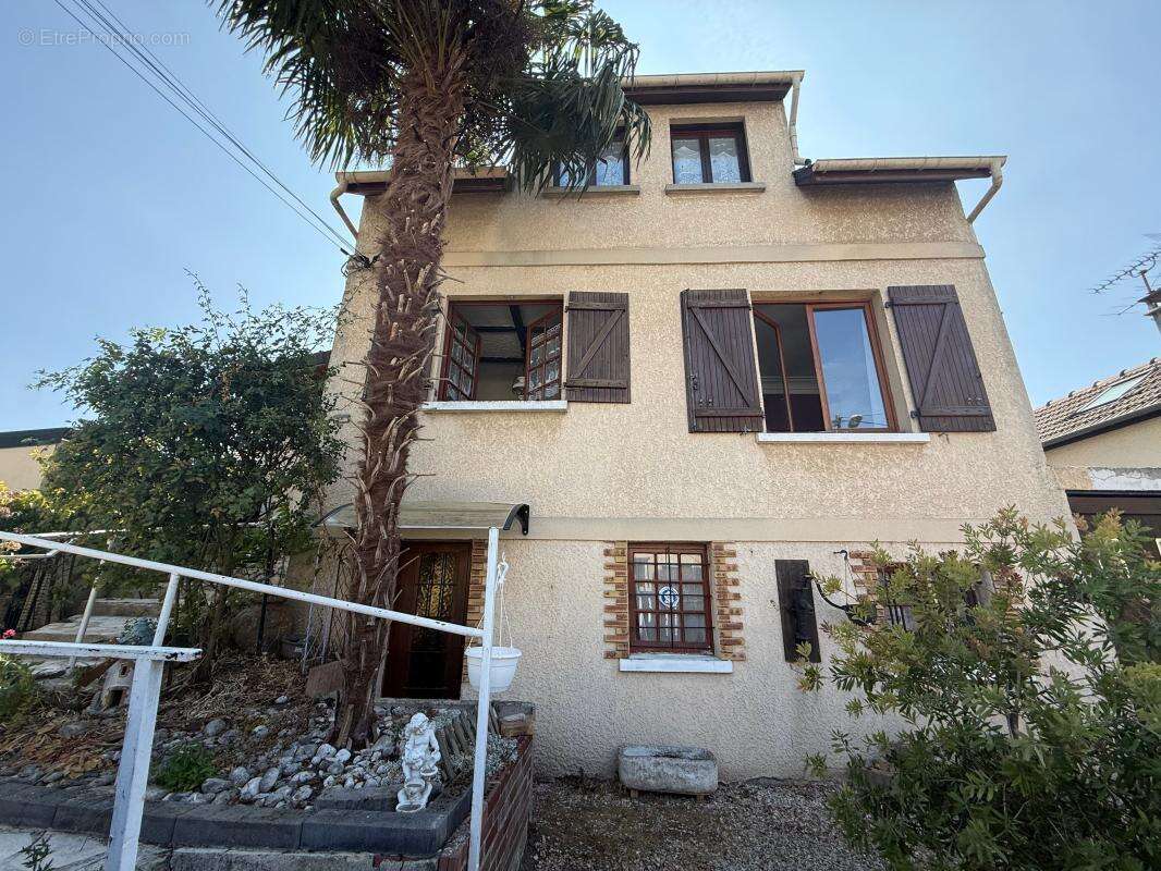 Maison À Vendre - photo 2