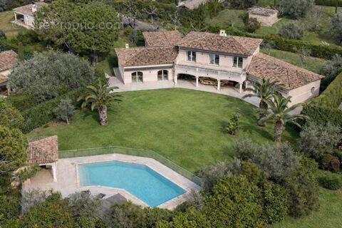Maison à MOUGINS