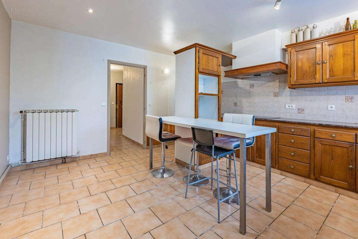 Maison à LEZIGNAN-CORBIERES