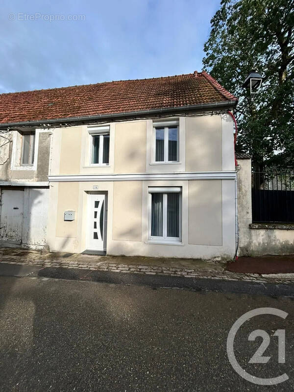 Maison à ACY-EN-MULTIEN