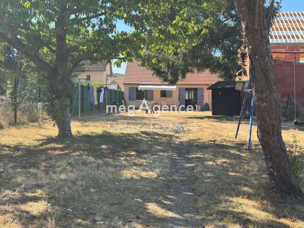 Maison familiale de 103 m2 à Rosny-sur-seine, grand jardin 937 m2 - photo 10
