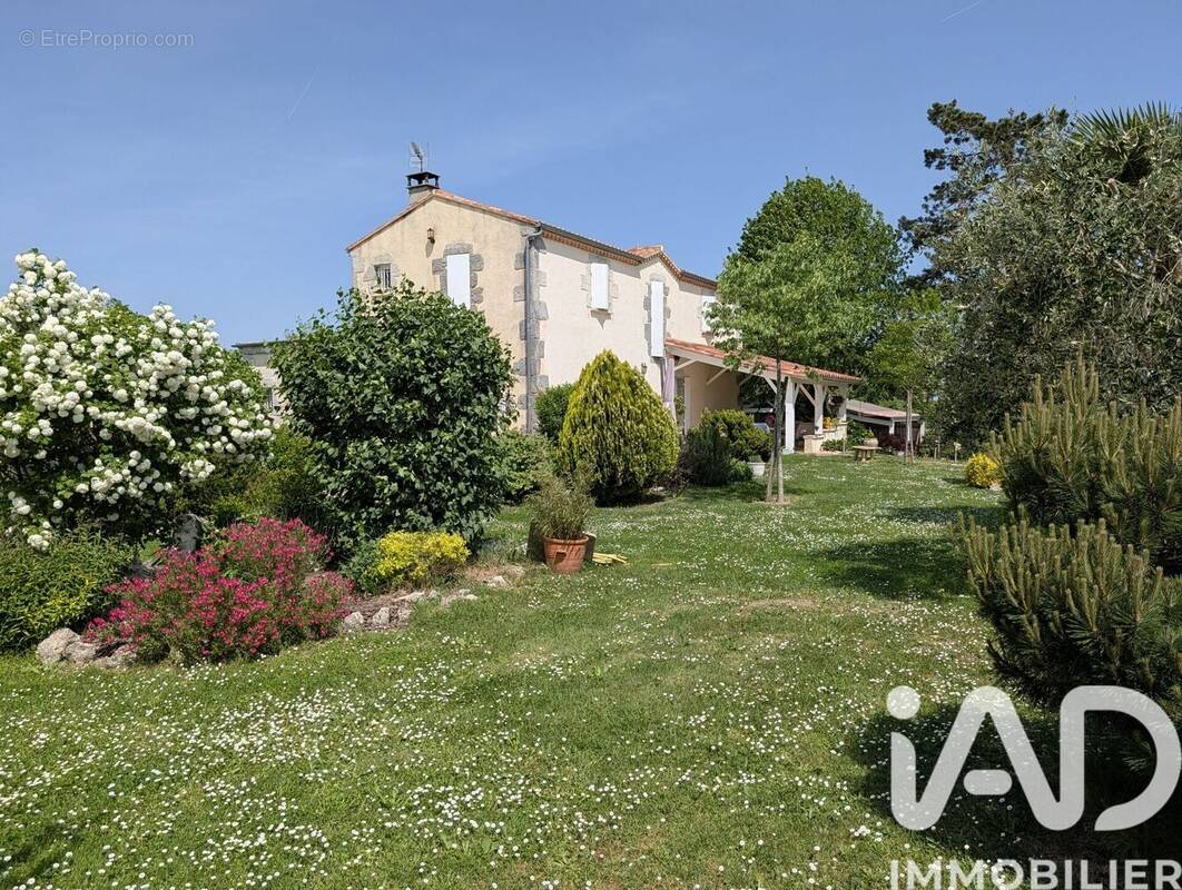 Photo 1 - Maison à NERAC