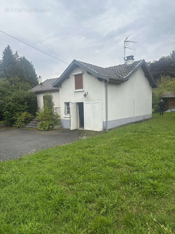 Maison à SAINT-PRIEST-TAURION