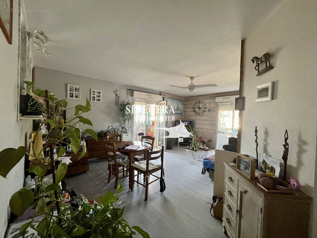 Appartement 56 m² à Gujan-Mestras  - photo 1
