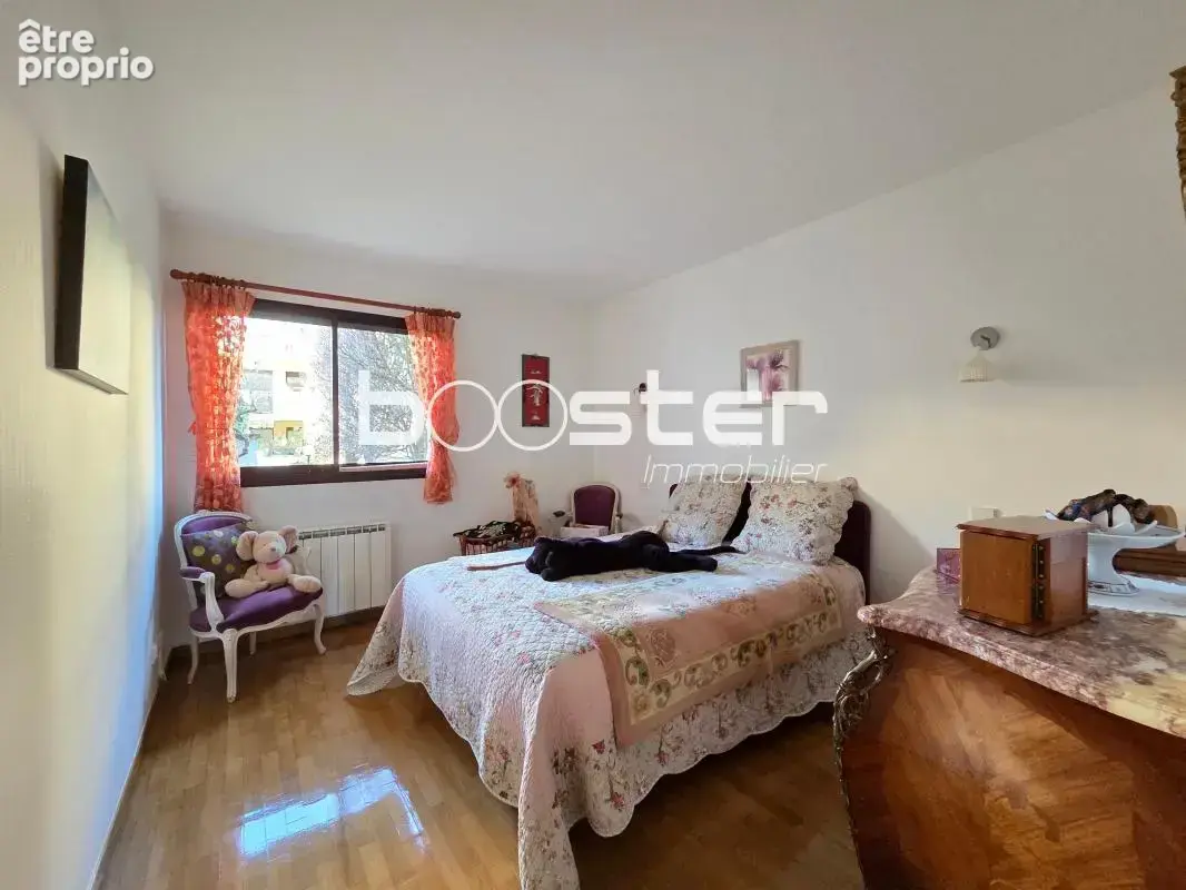 Bas Côte Pavée – Superbe 4 pièces traversant avec terrasse de 51 m², cave et parking - photo 5