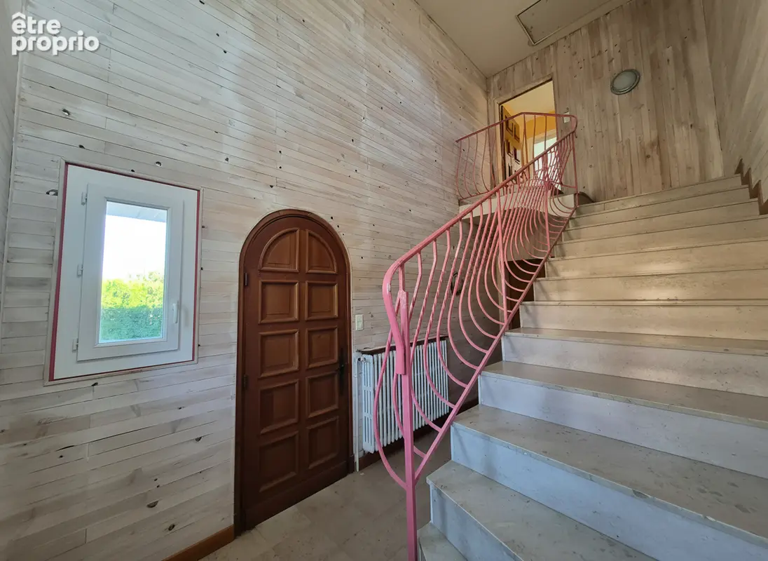 Maison 6 pièces - 170 m² - Fort potentiel - photo 6