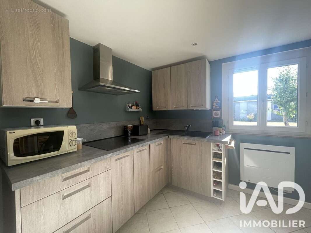 Maison 95 m² à Frunce  - photo 8