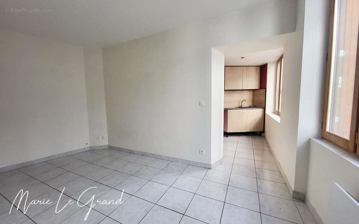 Appartement 164 m² à Castres  - photo 2
