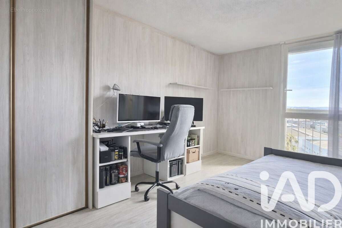 Photo 7 - Appartement à LA VALETTE-DU-VAR