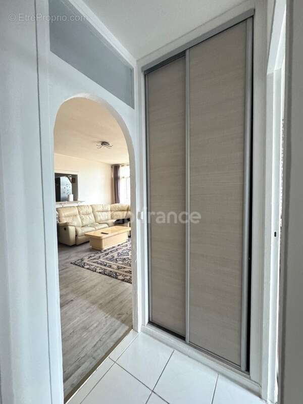À vendre – Bel appartement F3 de 60 m² lumineux à Ris Orangis (91) - photo 9
