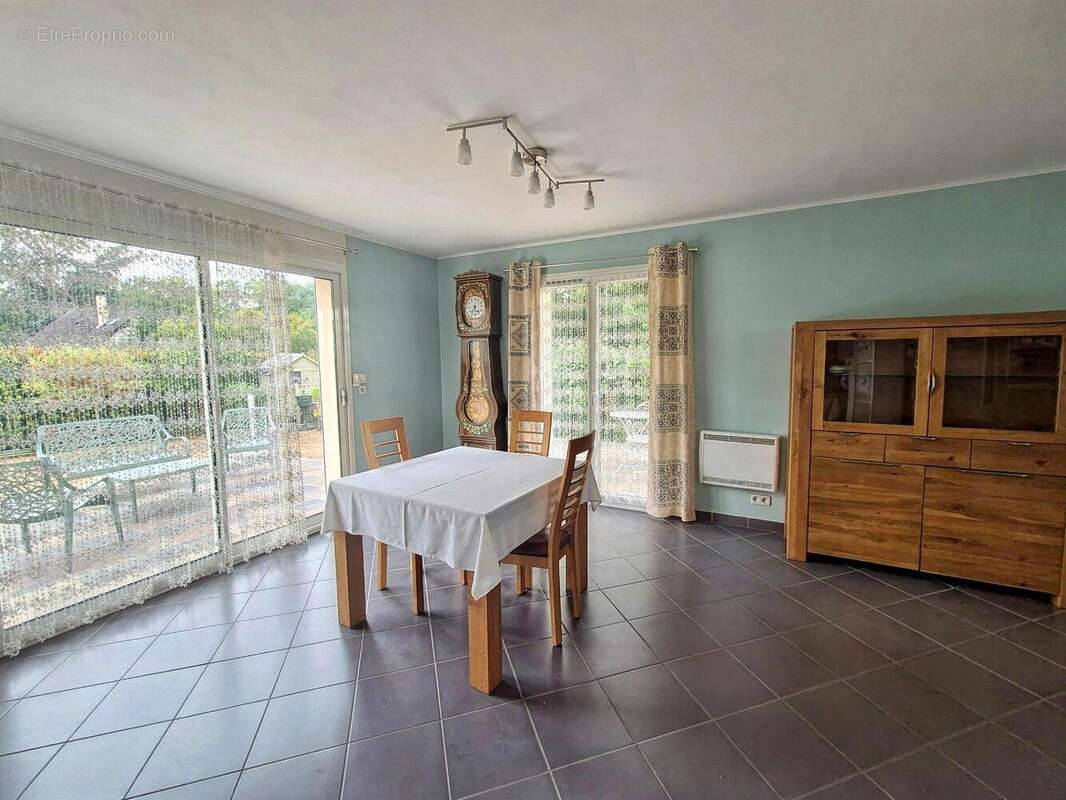 Maison 124 m² à Ezy-Sur-Eure  - photo 4