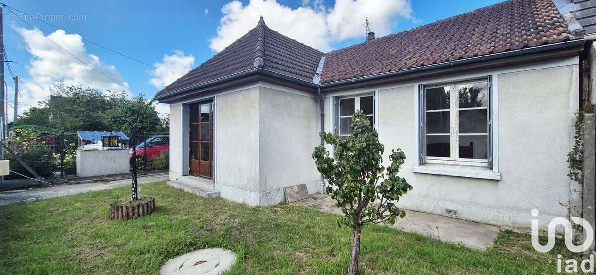 Photo 2 - Maison à ROISSY-EN-BRIE