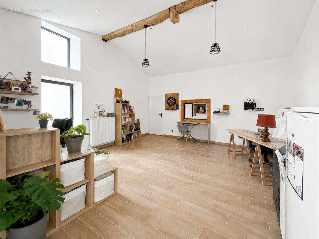 Maison à THENAC