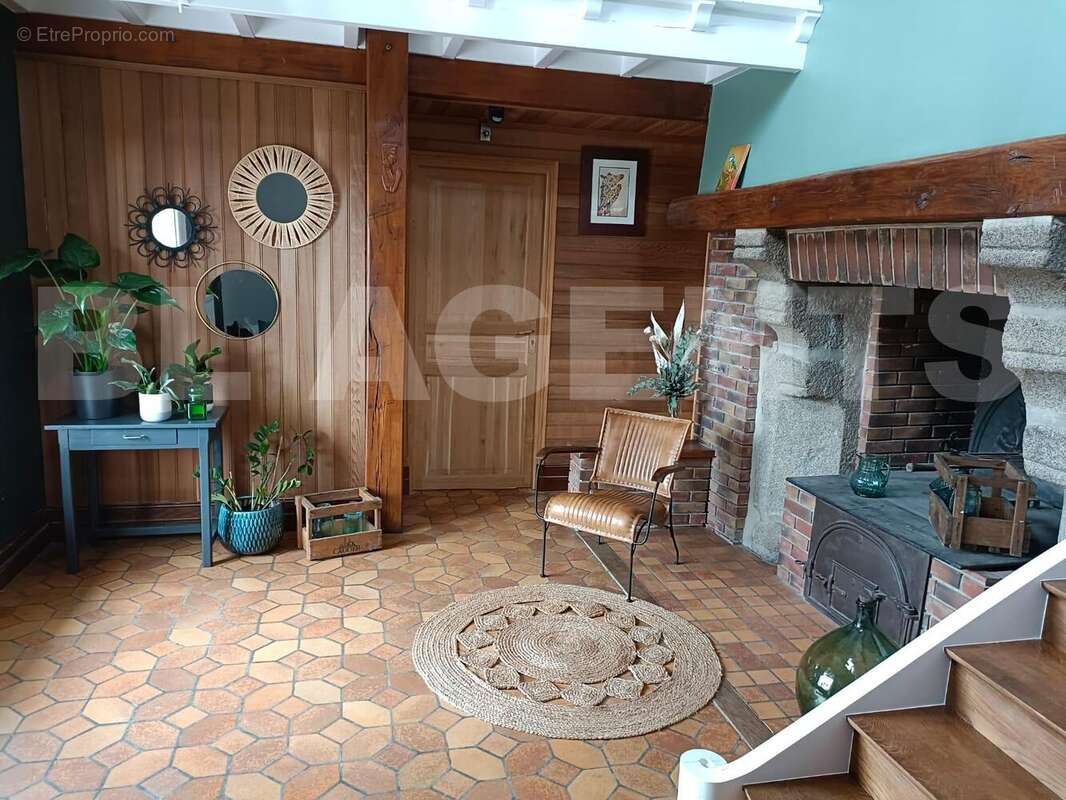 IMG-20251125-WA0029 - Maison à LA POMMERAIE-SUR-SEVRE