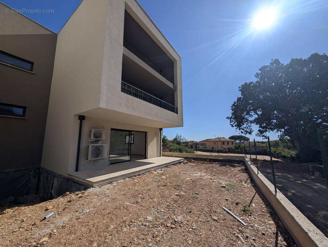 Appartement à BORGO