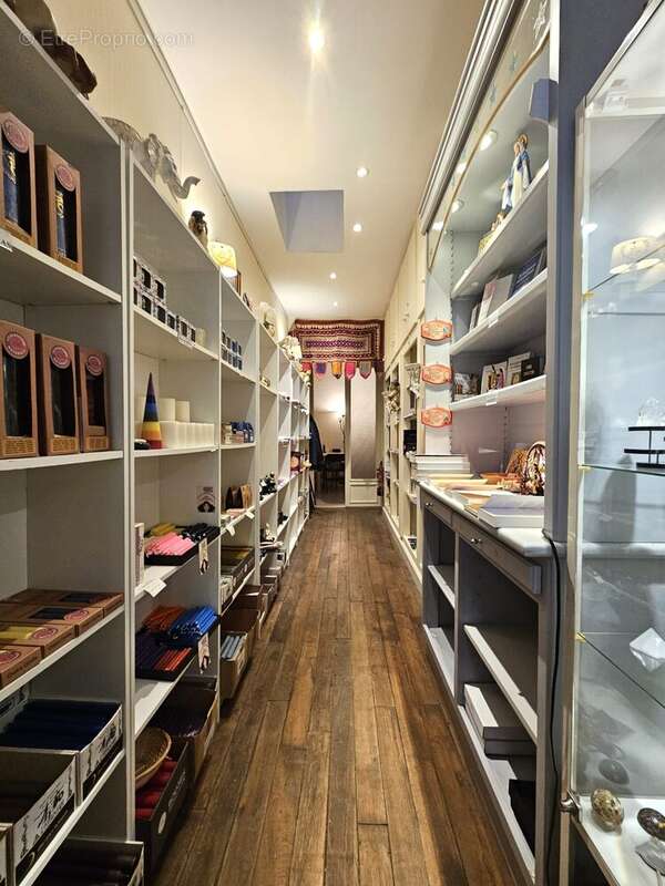 couloir-galerie - Commerce à PARIS-11E