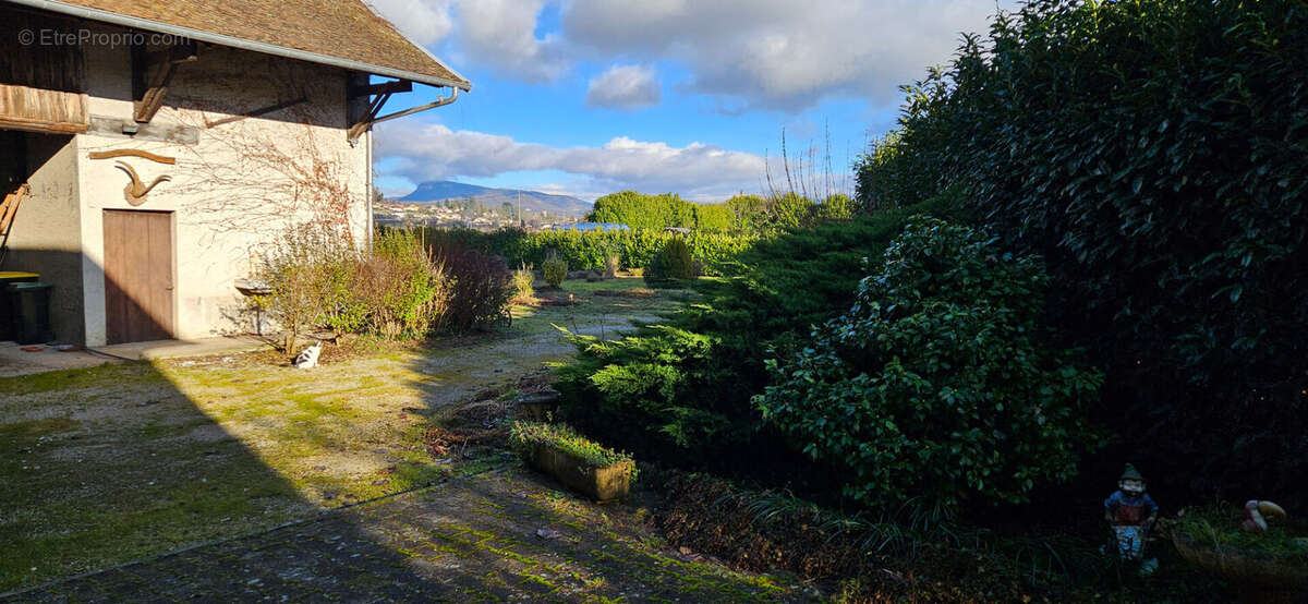 Maison à LES AVENIERES