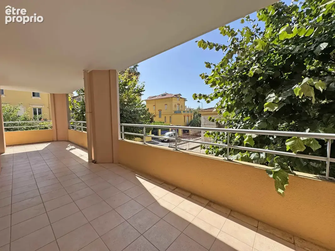 Photo Appartement à Vence au prix de 460 000€