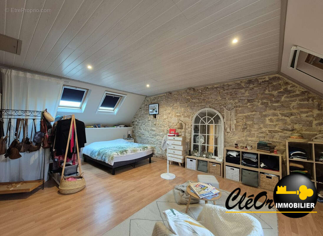 Maison 150 m² à Epervans  - photo 8