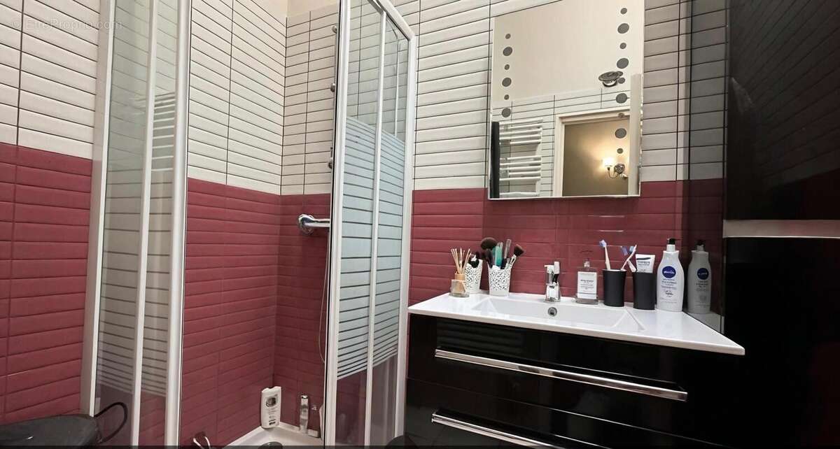 Photo 9 - Maison à IVRY-SUR-SEINE