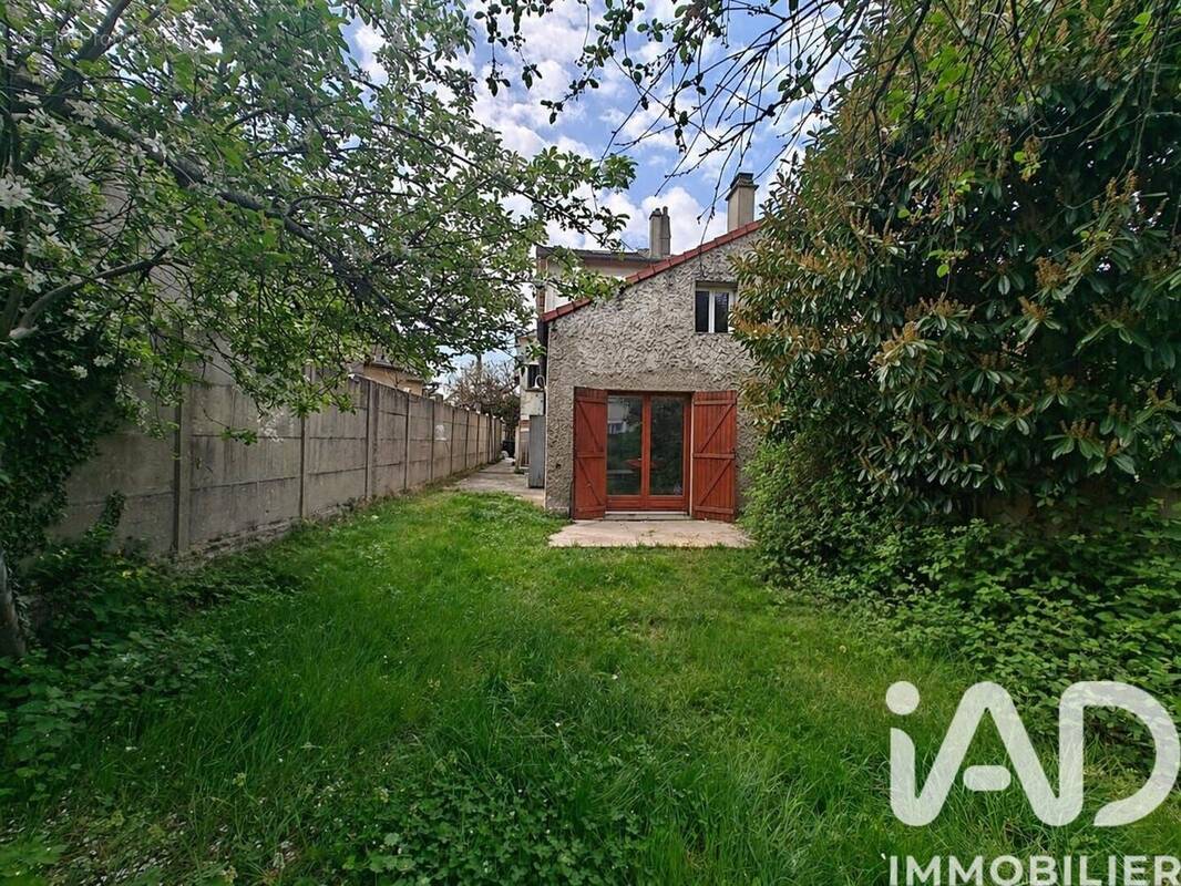 Photo 1 - Maison à GAGNY