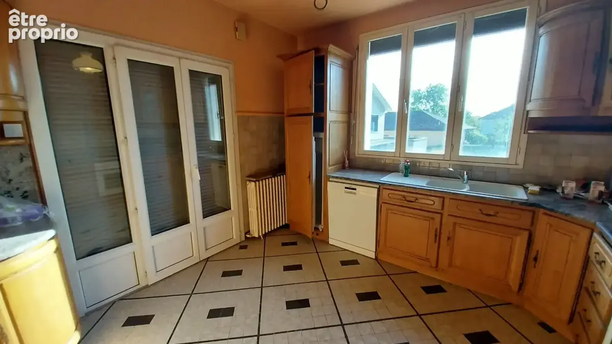 Maison 187m² à la vèze - photo 3