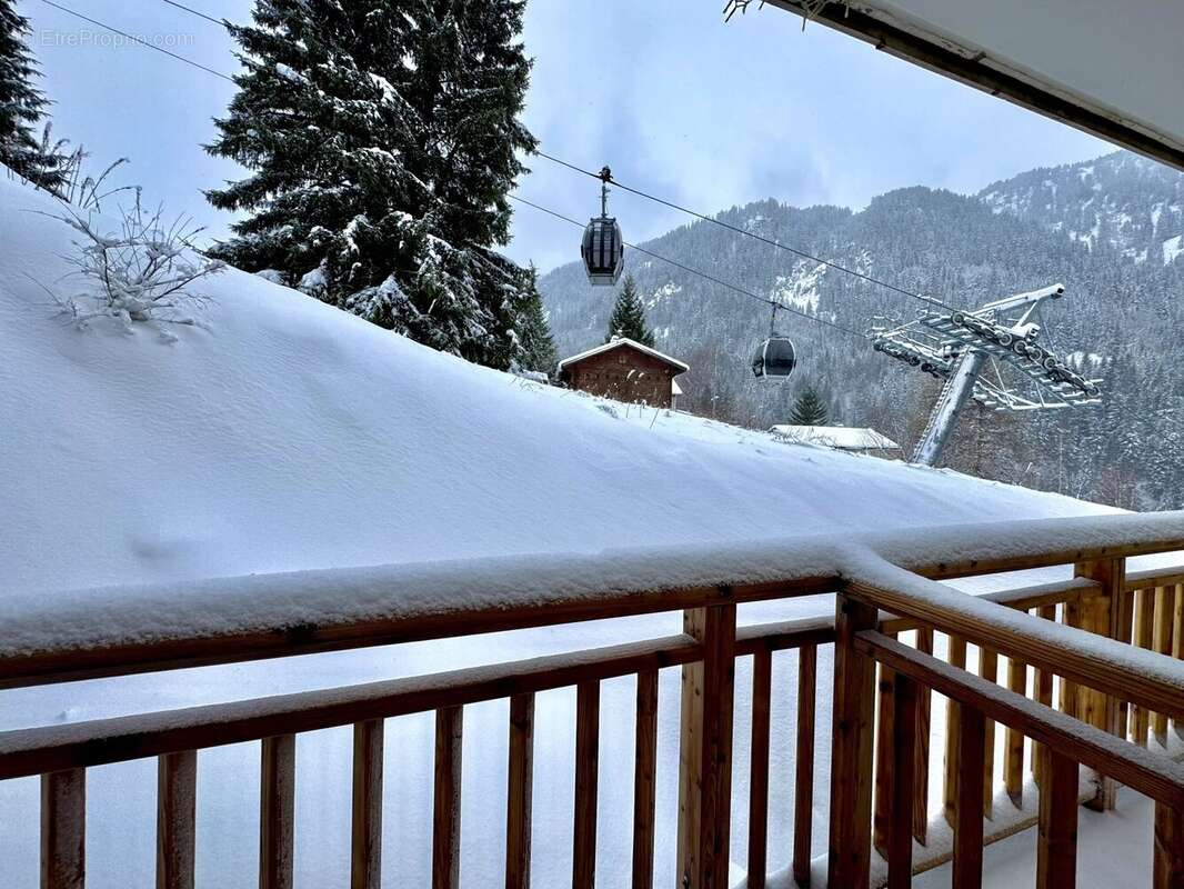 Appartement à AVRIEUX