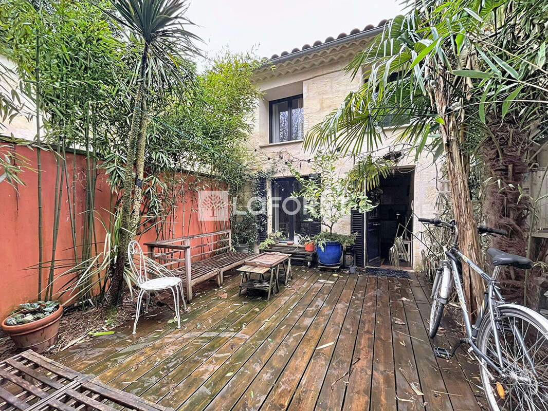 Appartement à BORDEAUX