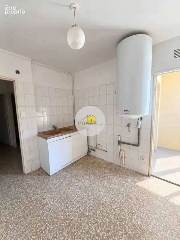 Appartement T4 centre ville - photo 2