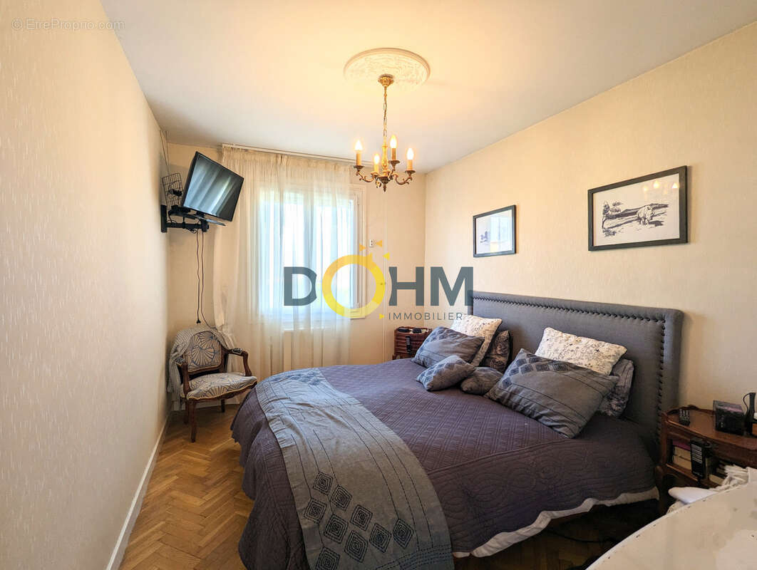 Maison à PONT-DU-CHATEAU