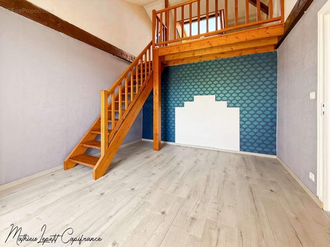  À VENDRE – Maison familiale de 159 m² avec 5 chambres et dépendance – PÉRIGUEUX (Quartier Hôpital) - photo 5