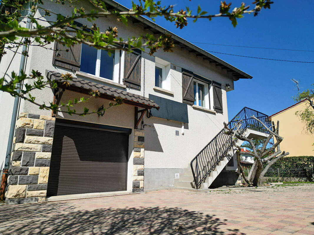 Maison à LEMPDES